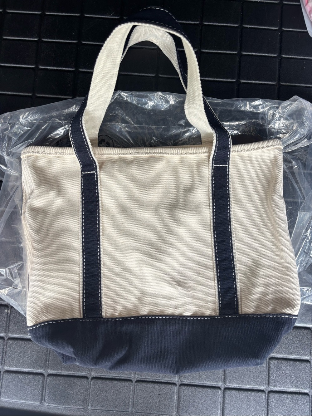 Lands' End Canvas Tote- Navy with B.C.L. Embroidery - Picture 2 of 3